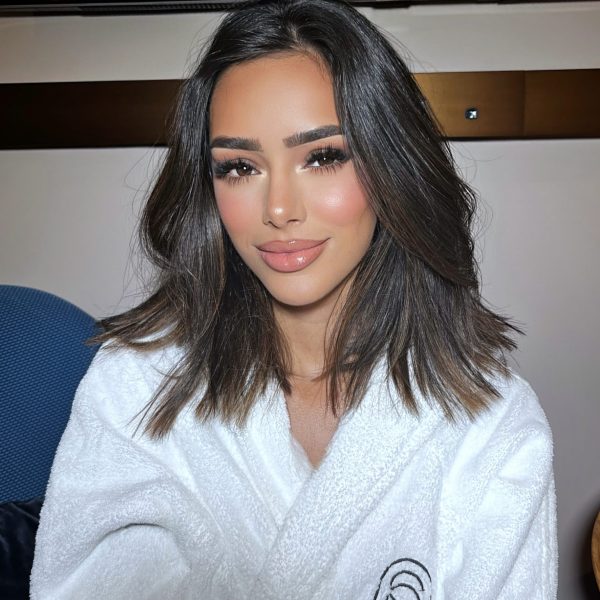 Facetune_13-10-2022-22-44-53